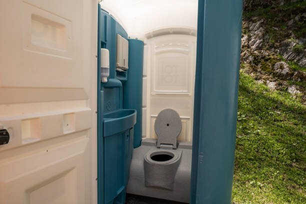 Best Construction site porta potty rental  in Exandria, AL
